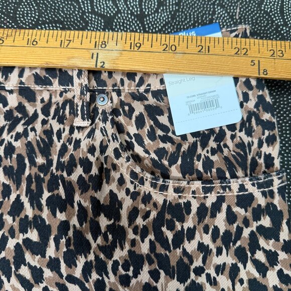 Terra & Sky Women's Plus Leopard Straight Leg Denim Jeans Size 22W Petite - Picture 7 of 11